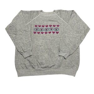 Vintage 90s Women’s XL Heart Floral Embroidered Sweatshirt